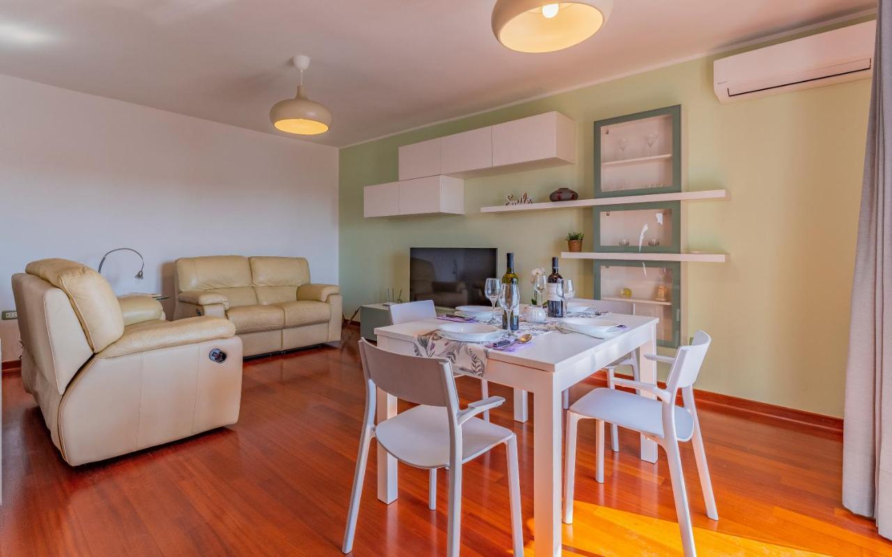 Apartment Green Pula, Family Friendly, Comfortable, Free Parking And Wifi Exterior foto