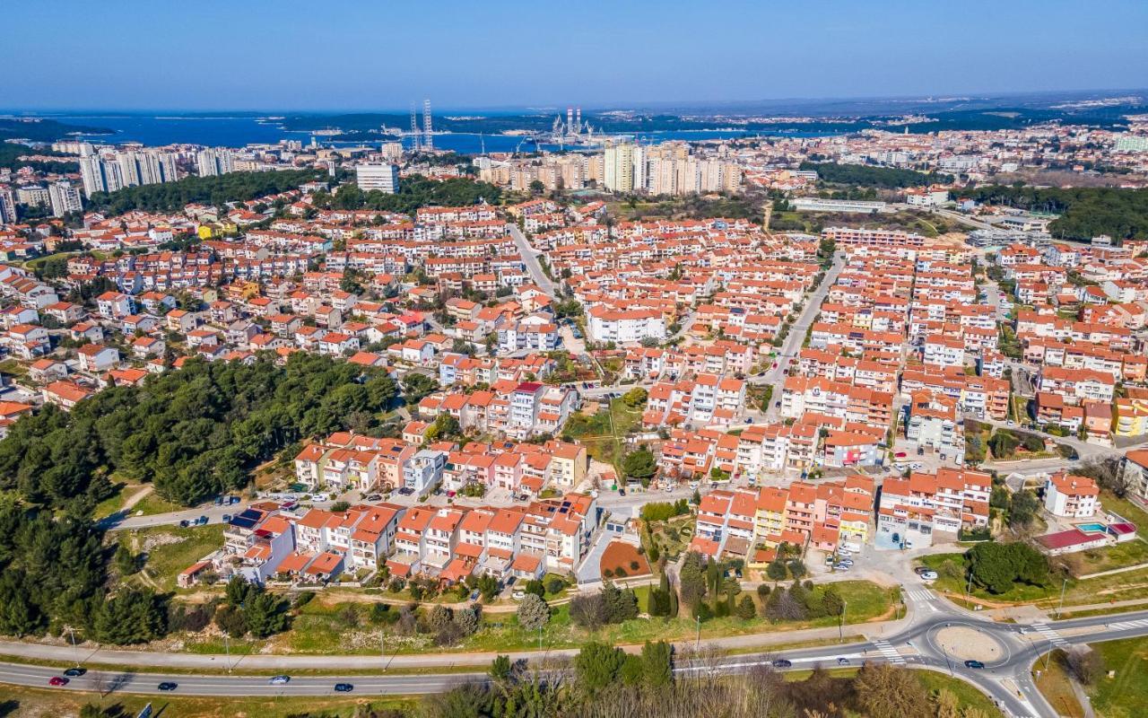 Apartment Green Pula, Family Friendly, Comfortable, Free Parking And Wifi Exterior foto